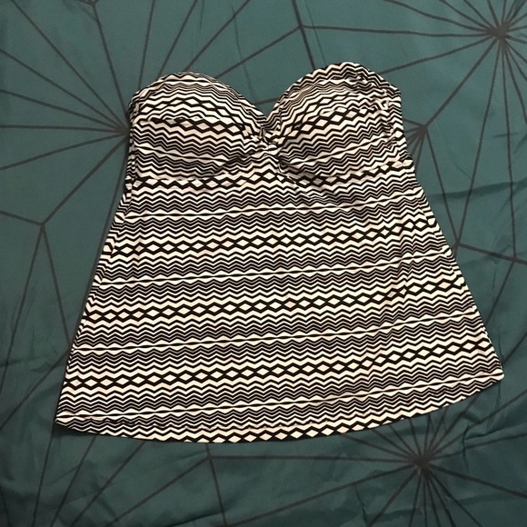 Converse tankini - Picture 1 of 3